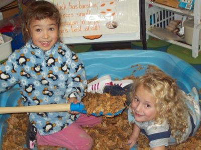 St. Anne English Kindergarten Students Choose Not To “Leaf” Fall Outdoors