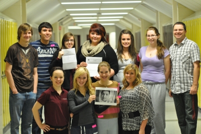 S.C.C. Students Show Support for Student a World Away