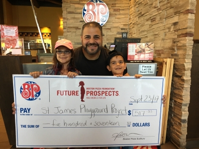 St. James School Council Raises Over $500 at Celebrity Server Night