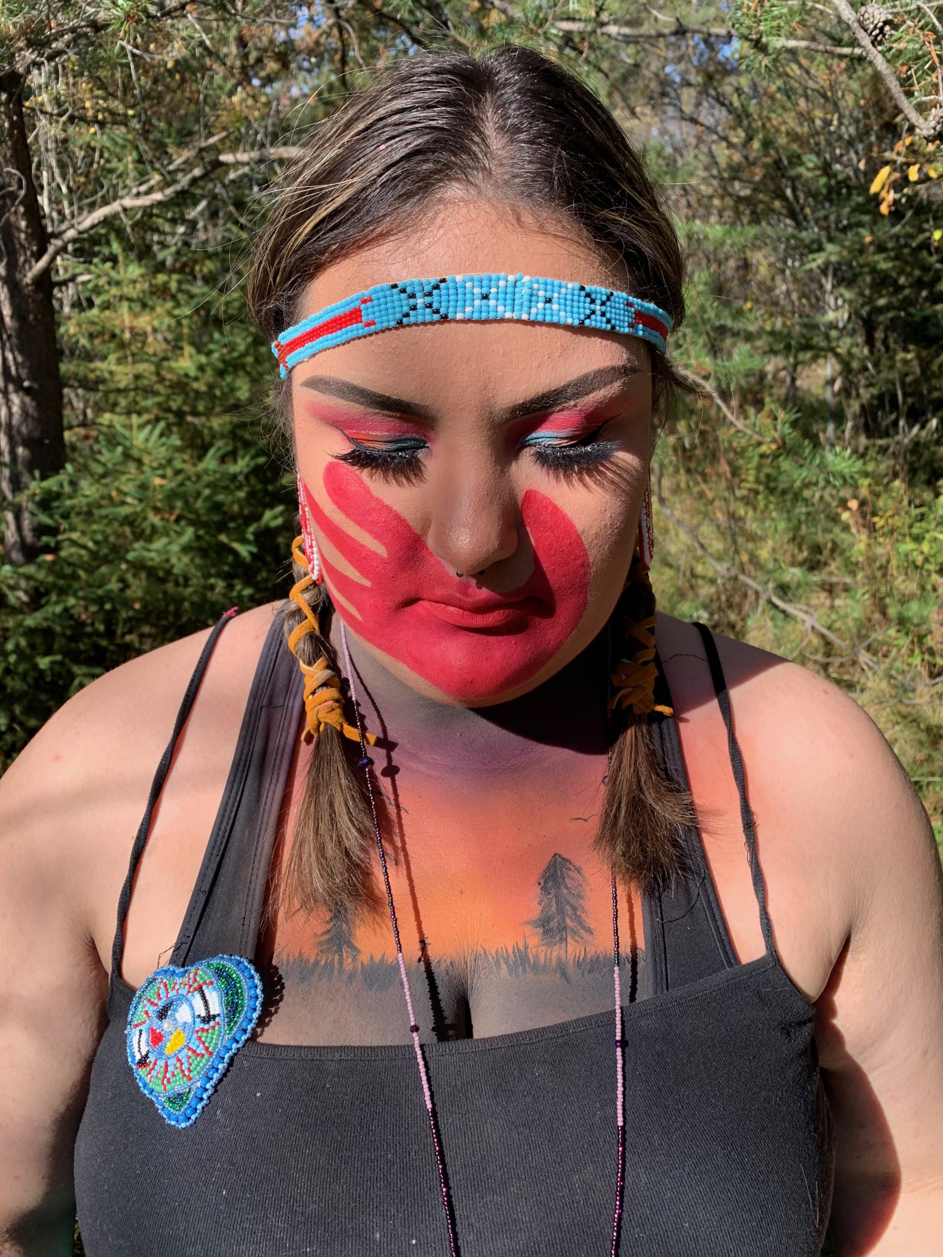 Student wears Indigenous inspired make up