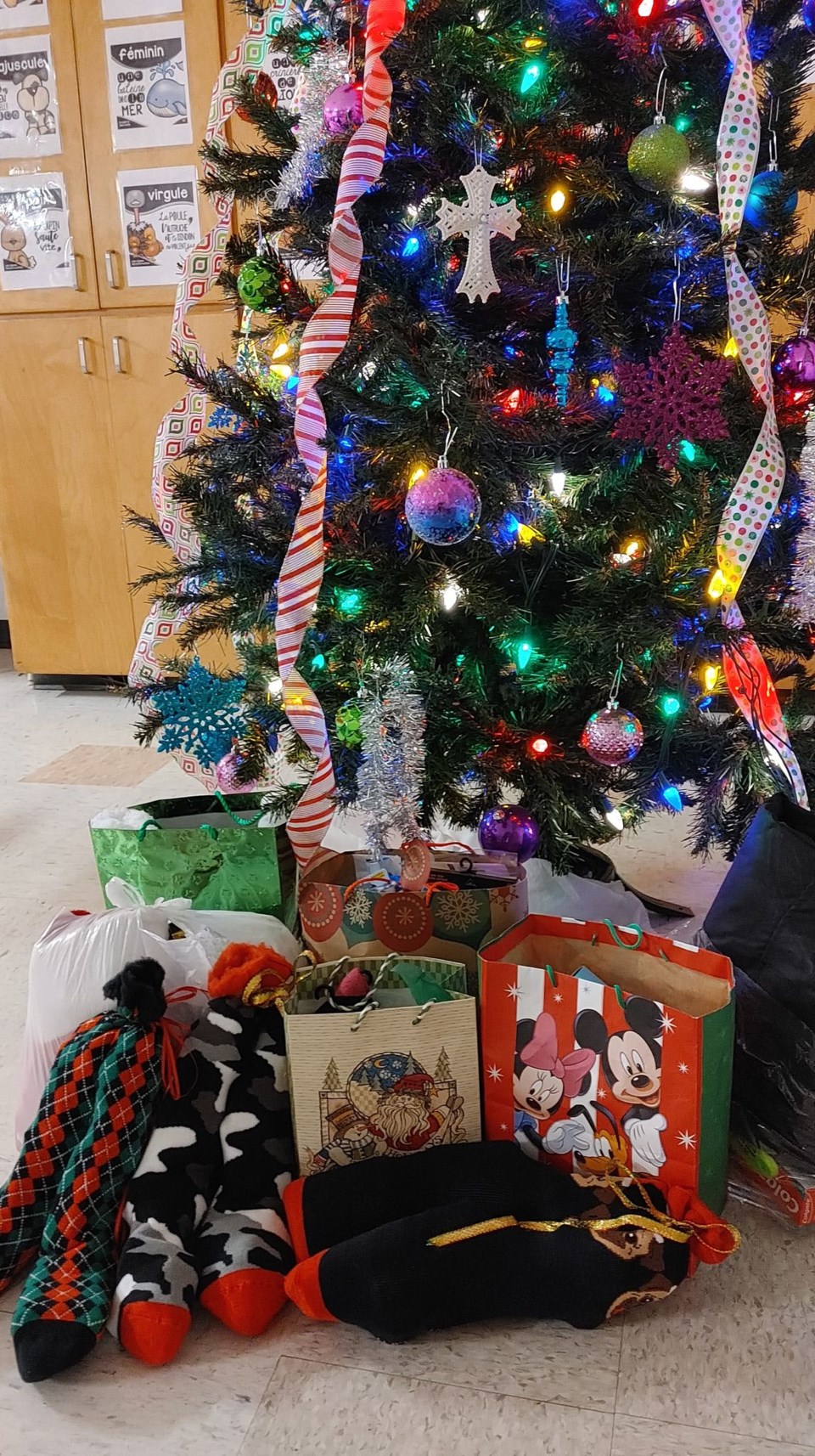 Christmas Tree and presents